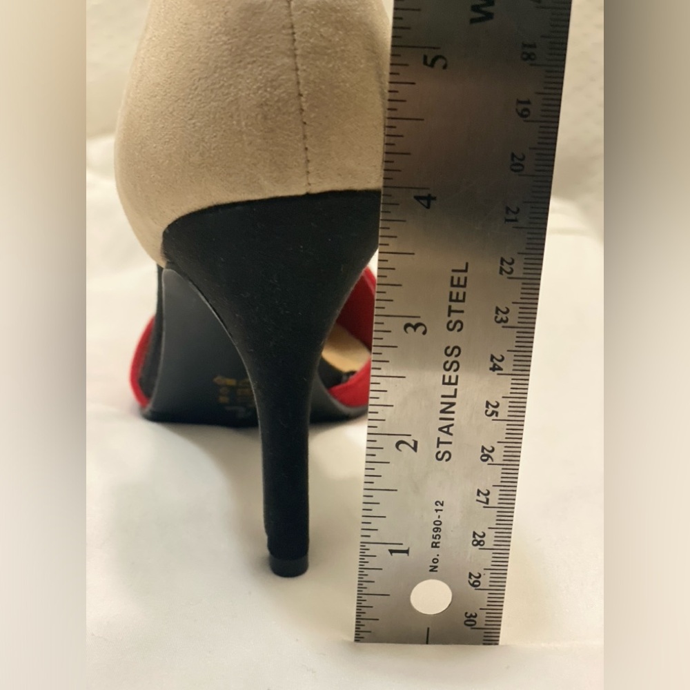 Chinese Laundry Red and Cream Heels, Size 7.5 - Picture 8 of 8